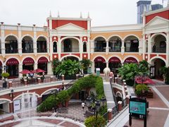 -佛罗伦萨小镇广佛名品奥特莱斯(疏港路店)