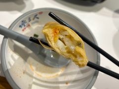 -馋三尺蟹粉小笼(人民广场店)