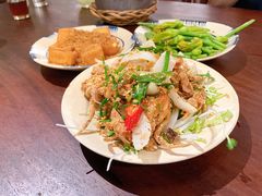 -Cuc Gach Quan Restaurant