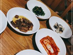 -紫霞门韩国料理烤肉(深南东路店)