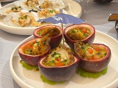 百香果蒸中鲍鱼-79号渔船海鲜饭店(宝安店)