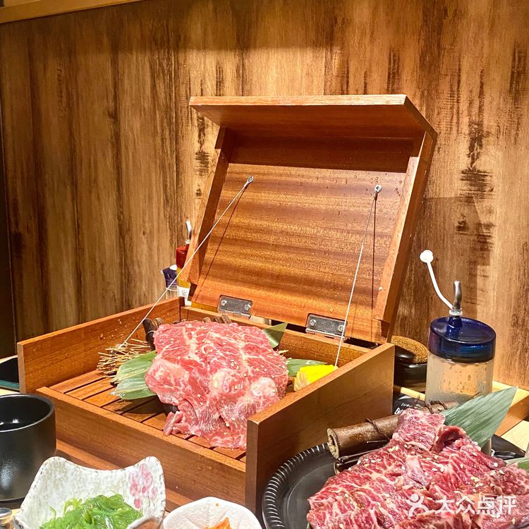 没有什么烦恼是一顿烤肉解决不了的｜骏府