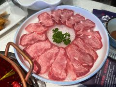 -牛村来人潮汕牛肉火锅(西单店)