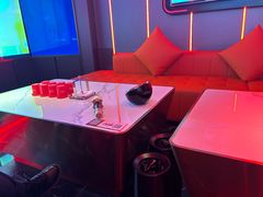 -星聚会KTV(龙湖上海奉贤天街店)
