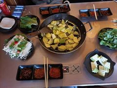 -美食美客土烙锅店·老字号