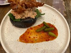 -FLOVIE FLORIST CAFE