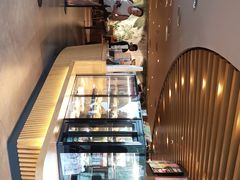 自助取餐区-星巴克(夏日百货店)