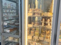 -mira甜品屋(财大店)