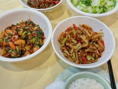 酸萝卜牛肚丝-笨罗卜浏阳菜馆(龙华鹏润达店)