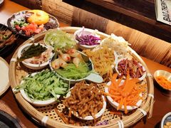 -包整·丝娃娃(一览甲秀楼风景店)