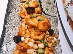 宫保虾球-梅飞酒家(名辉豪庭店)