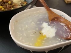 冰凉酸奶酒酿圆子-贡梅老面馆·蟹粉面·无锡特色小吃(南长街主推店)