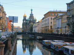 -滴血救世主教堂