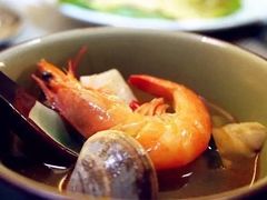 -院子君亭亚洲厨房花园餐厅