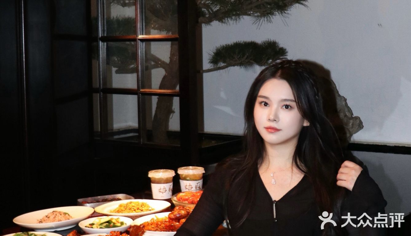 📸救命！这家龙虾店美到我连炫三张内存卡！