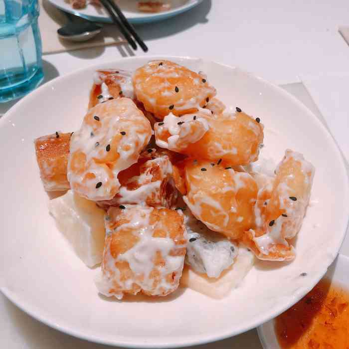 港丽餐厅(百联西郊店)