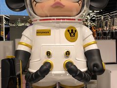 -泡泡玛特POPMART(侨福芳草地店)