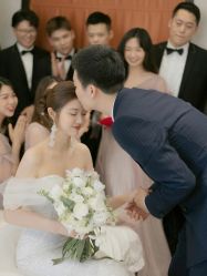 -Renee芮亦婚纱