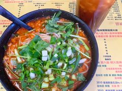 -星林居酸辣米线餐厅