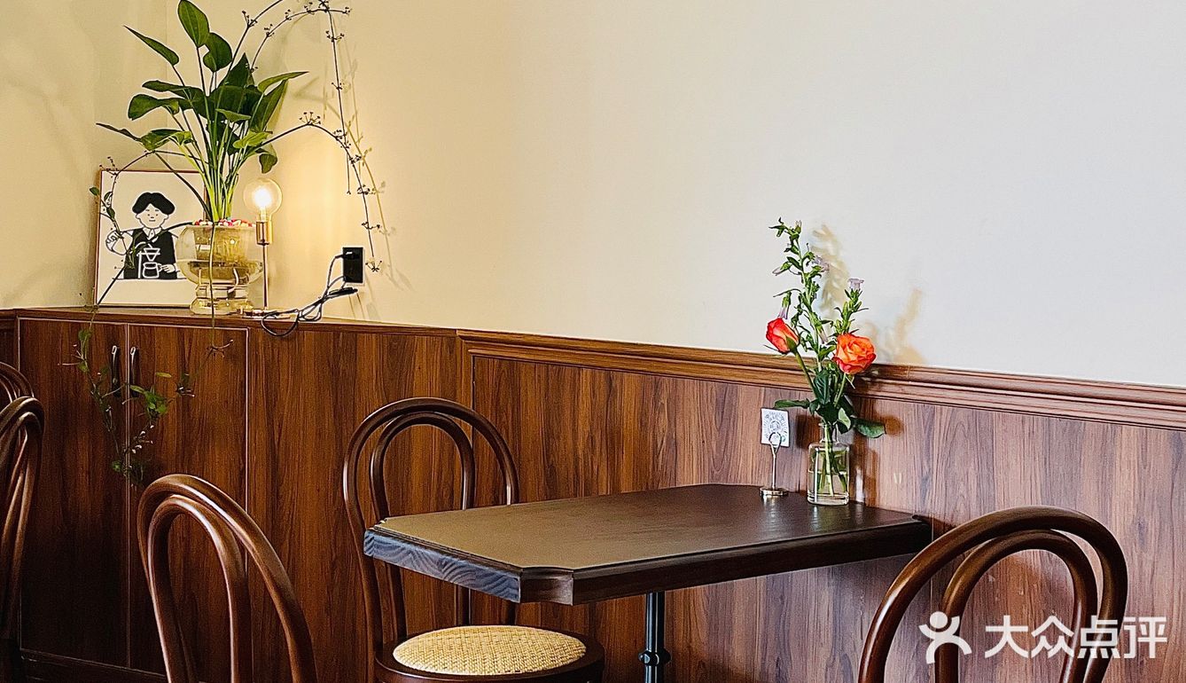 河源探店｜🆒NO TIME美式街头风复古咖啡店📻