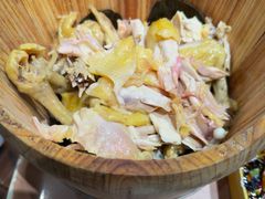-小小饭店·休闲农庄·安吉松树林里的农家菜