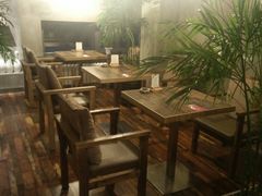 大堂-HIGH FIVE哈福手工汉堡(桂林路店)