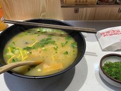 -牛汤哥慢熬牛肉汤(五道口店)