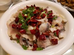 -喜乐餐厅•灯笼虾球首创者•本地小海鲜(二马路店)