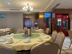 -鹏城人家海鲜酒家·23年老字号(较场尾店)