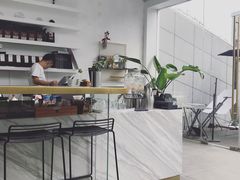 -UNI UNI(环亚凯瑟琳店)