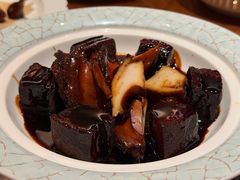 黑松露鲍鱼红烧肉-粤界(望京金辉店)