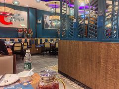 -黄泥岗·地道湖北菜(奥特莱斯店)