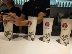 -霸王茶姬(大学城熙街店)