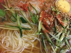 -闫家炸鸡架(五爱总店)
