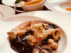 -青岛香格里拉·鱼跃地中海西餐厅