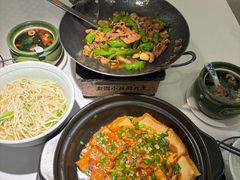 -费大厨辣椒炒肉(高铁吾悦广场店)
