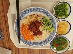 -陇兴楼(西安咸阳国际机场店)