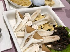 -鼎鼎香·港式火锅(北京SKP店)