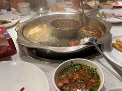 -盛源川香鱼火锅(西小区总店)