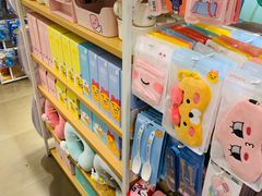 -名创优品(山东青岛东方城店)