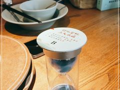 -蜜桃餐厅·伴山(湖滨商业街店)