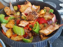 -撒拉人家.酸菜牦牛肉火锅