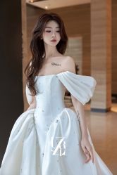 -Renee芮亦婚纱(原丽莎)