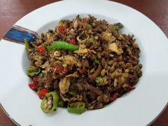 -湖南人家湘菜馆(镇江路店)
