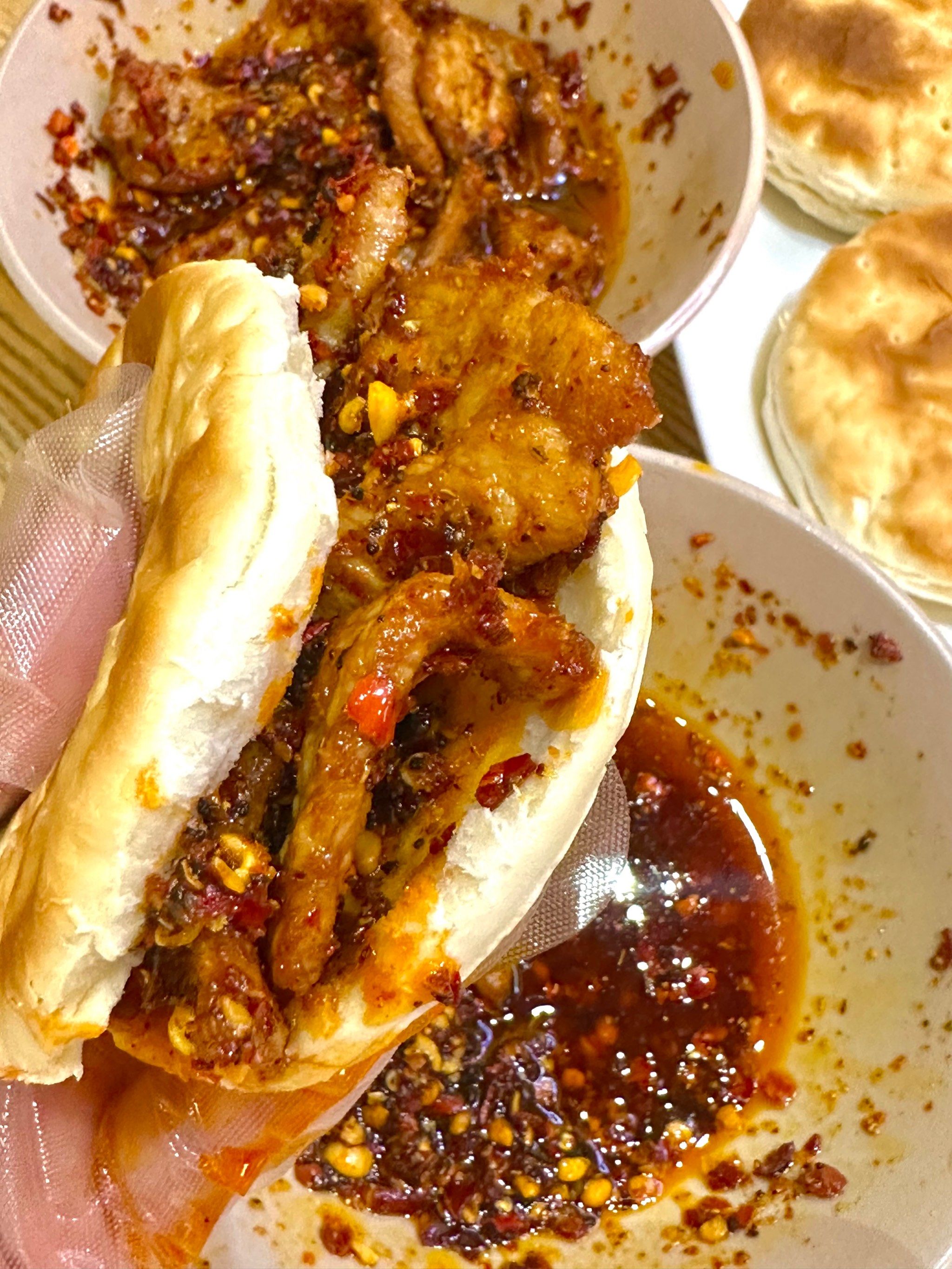 京腔调又来搞事情,好好的肉夹馍
居然还给我解锁出新技能咯[得意]
