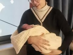 -小蝌蚪·寻·月嫂(松江妇幼店)