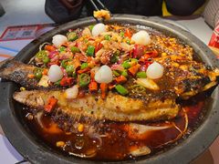 -鸣记脆皮烤鱼·海鲜烤鱼(三八广场店)