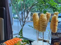 -鲜入唯煮·港式海鲜牛肉火锅(金宝街店)