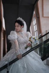 点击看大图 -LOVINA洛维娜婚纱礼服