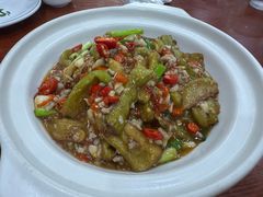 -湖南人家湘菜馆(镇江路店)